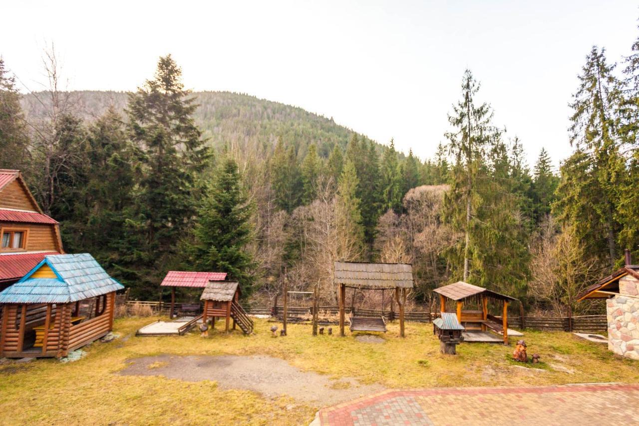 Smerekova Hata Yablunytsya Exterior photo