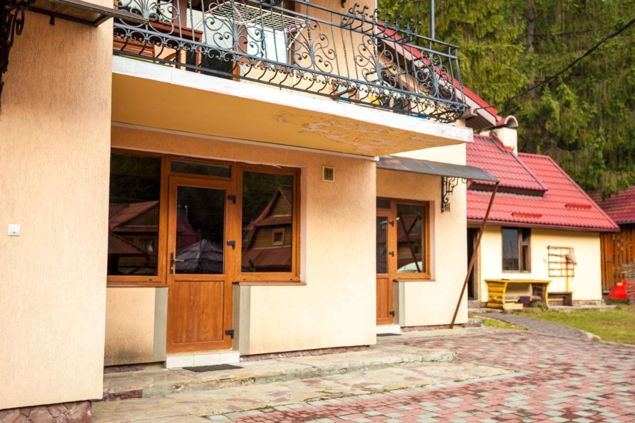 Smerekova Hata Yablunytsya Exterior photo